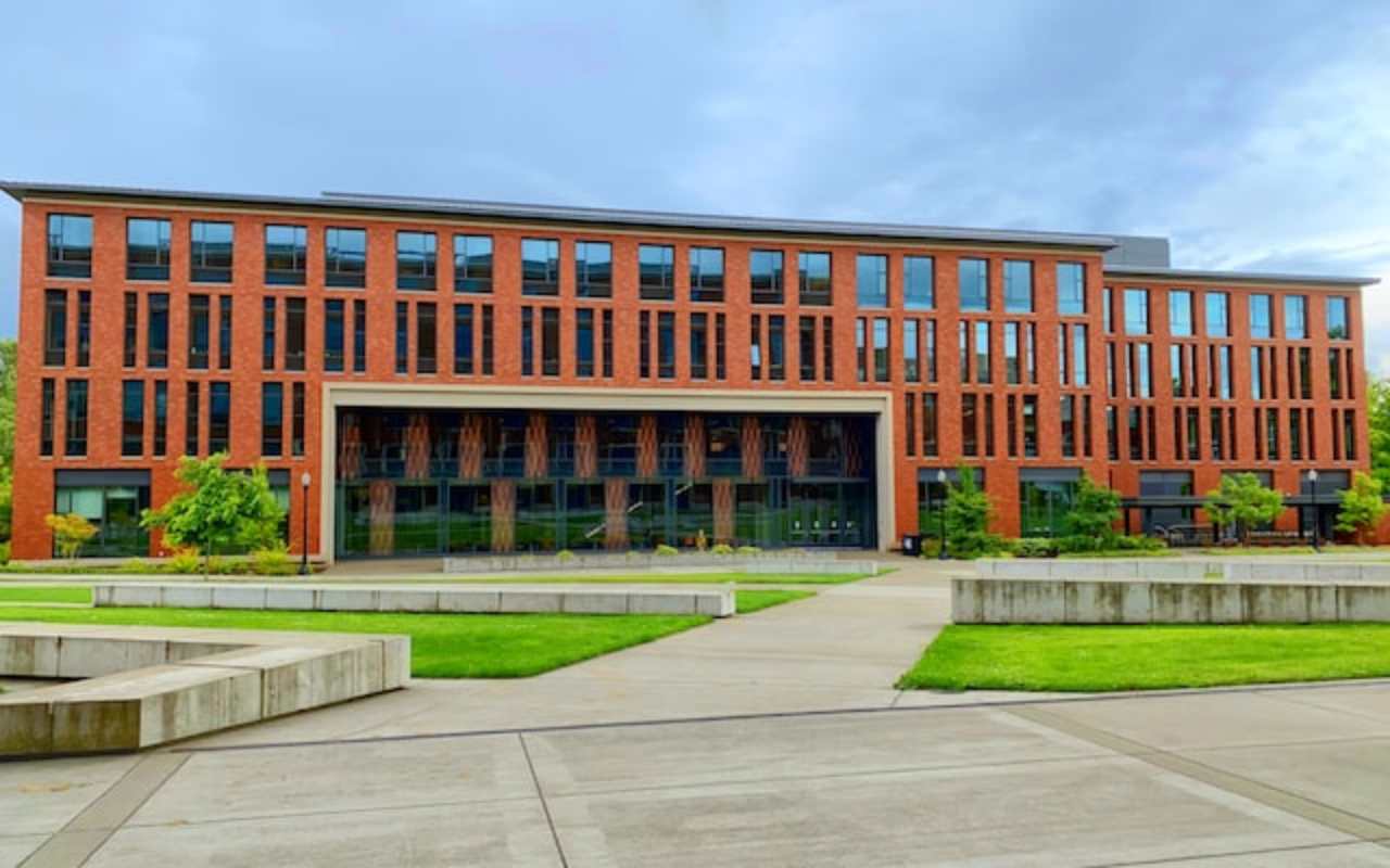 tuition-international-students-di-university-of-sydney-ican-education